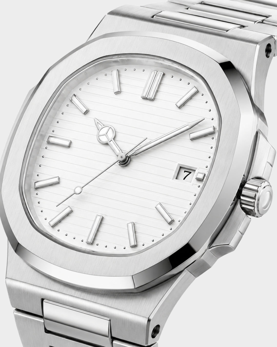 William Corbier CREST Alpine men's white dial steel watch, close-up of the dial