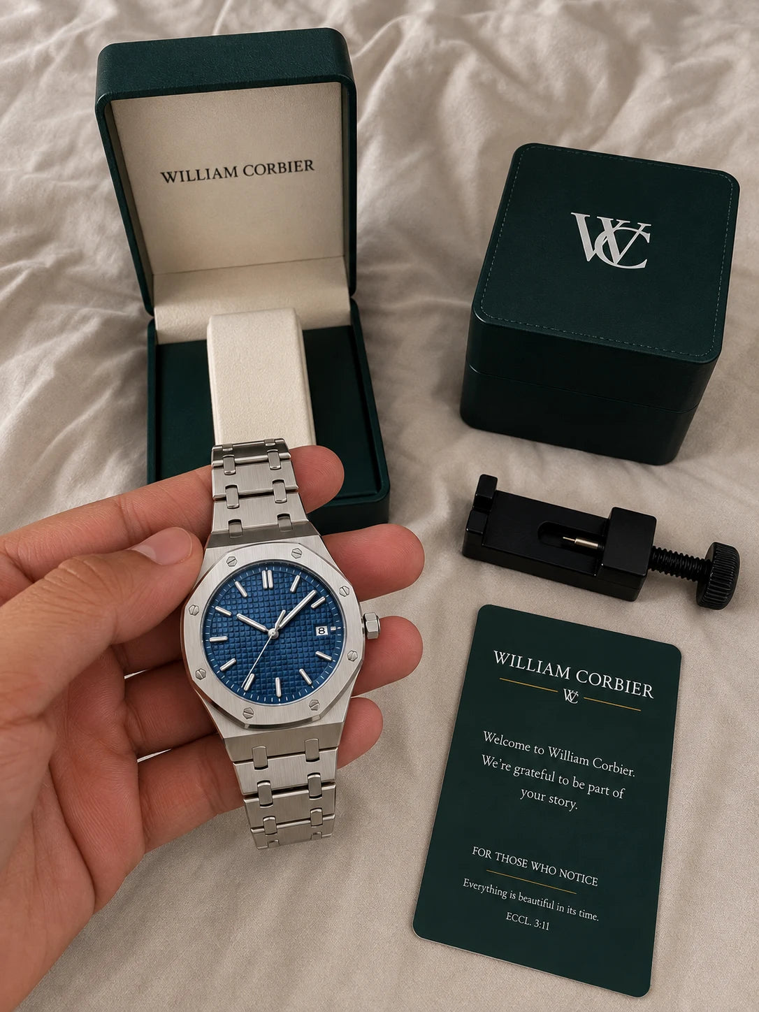 Image of William Corbier RIDGE Dark Azure men's blue dial steel watch, with the gift box, warranty card and sizing tool